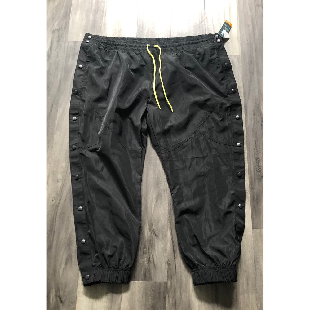 Black minimalist tear away basketball pants